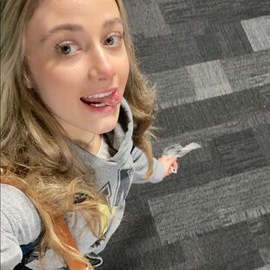 Meet your Posher, Hailey